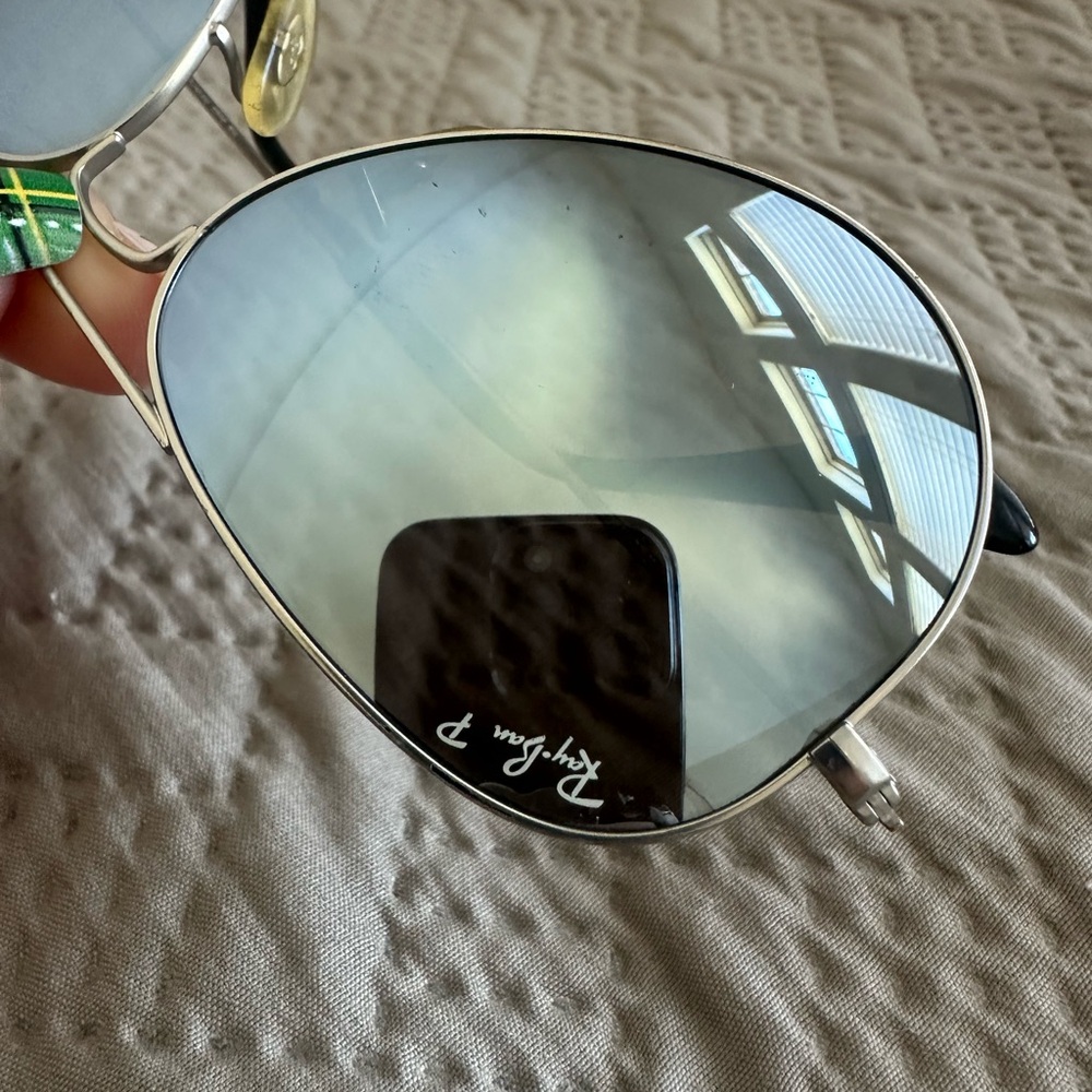 Vintage Ray-Ban Polarized Metallic Silver Aviator Shades - Picture 4 of 8